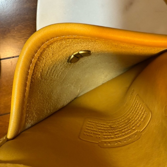 COACH vintage Yellow SCOOTER bag🔥beaut w tag - Picture 10 of 13